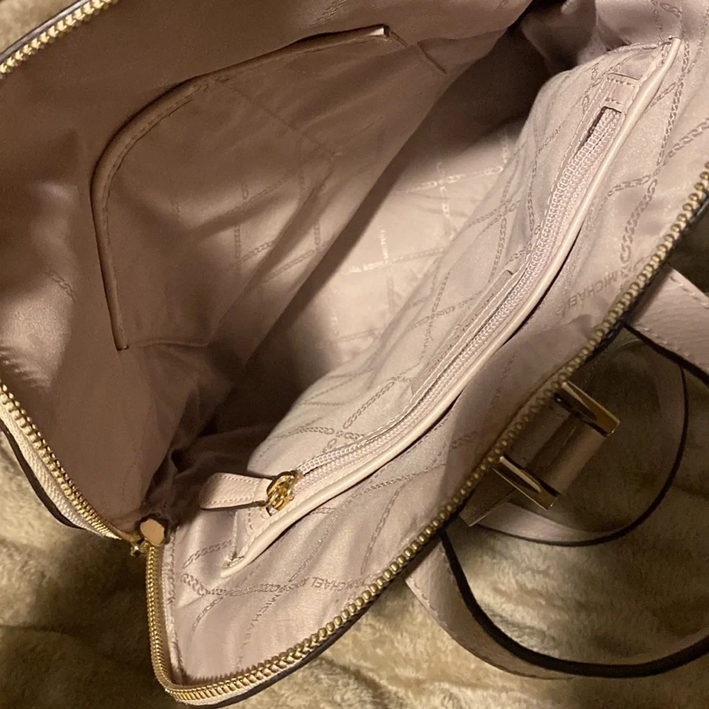 Michael Kors Rhea Backpack blush pink - Picture 4 of 6